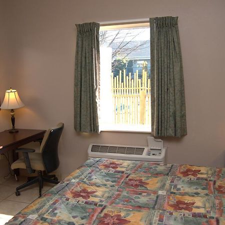 Commodore Resort Put-in-Bay Eksteriør billede