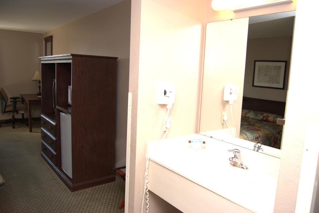 Commodore Resort Put-in-Bay Eksteriør billede