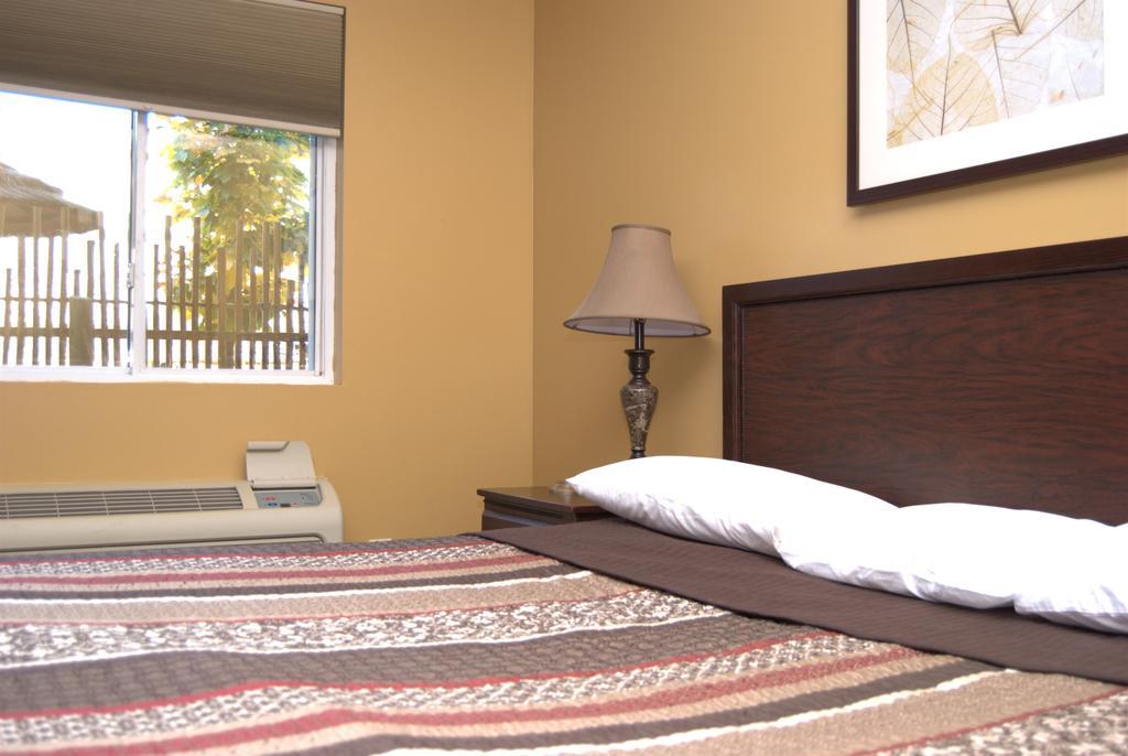 Commodore Resort Put-in-Bay Eksteriør billede