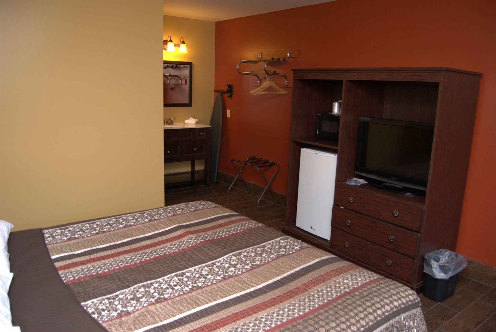Commodore Resort Put-in-Bay Eksteriør billede